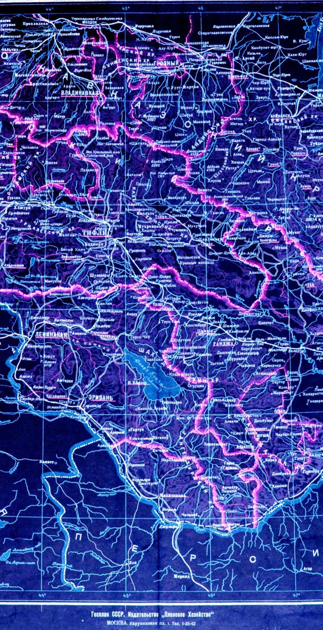 Scanned blue and violet Soviet map of the Transcaucasus showing rivers, railways and administrative boundaries